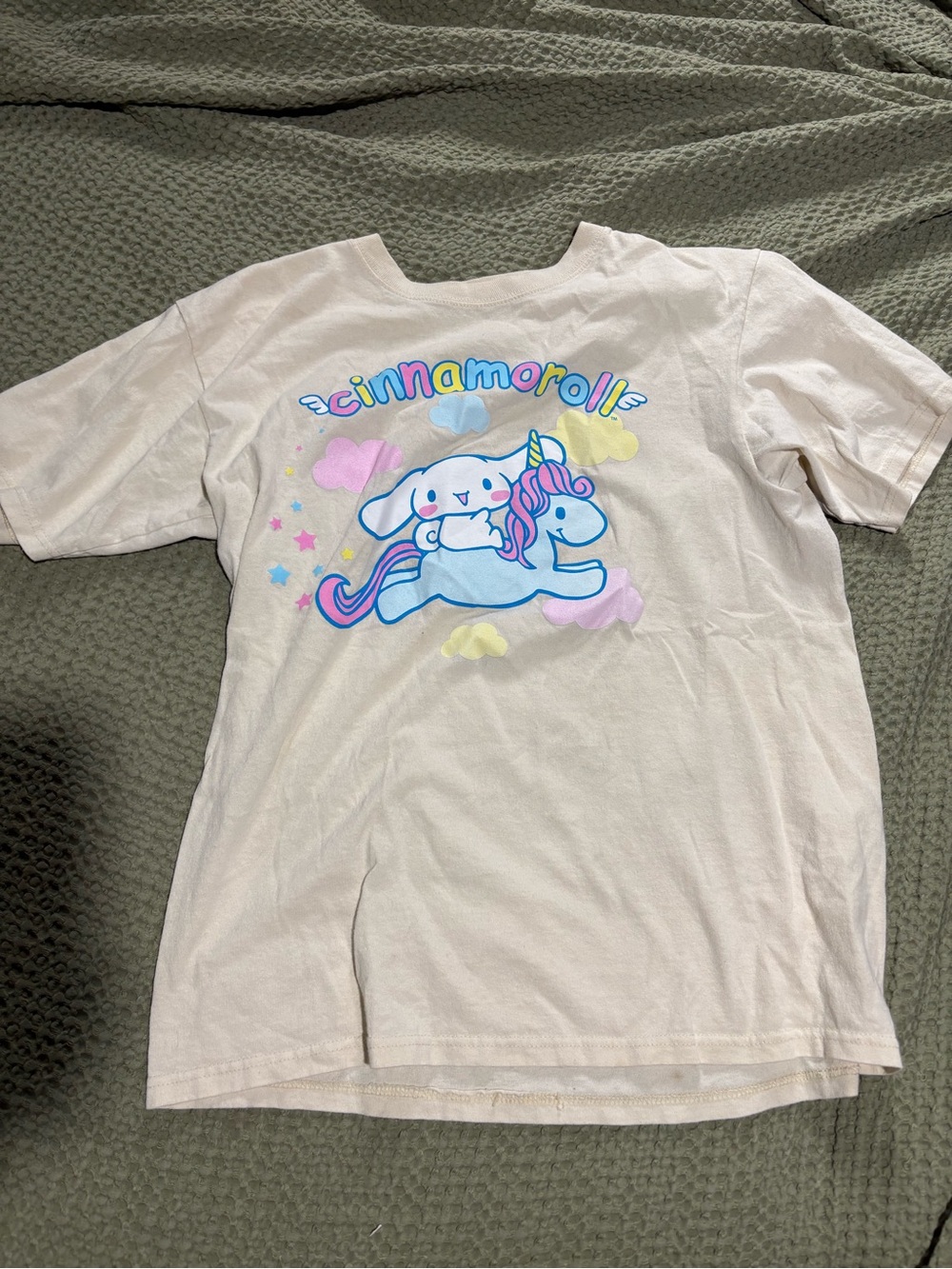 Sanrio Cinnamoroll Pastel Graphic Tee in Cream and Pastel Blue